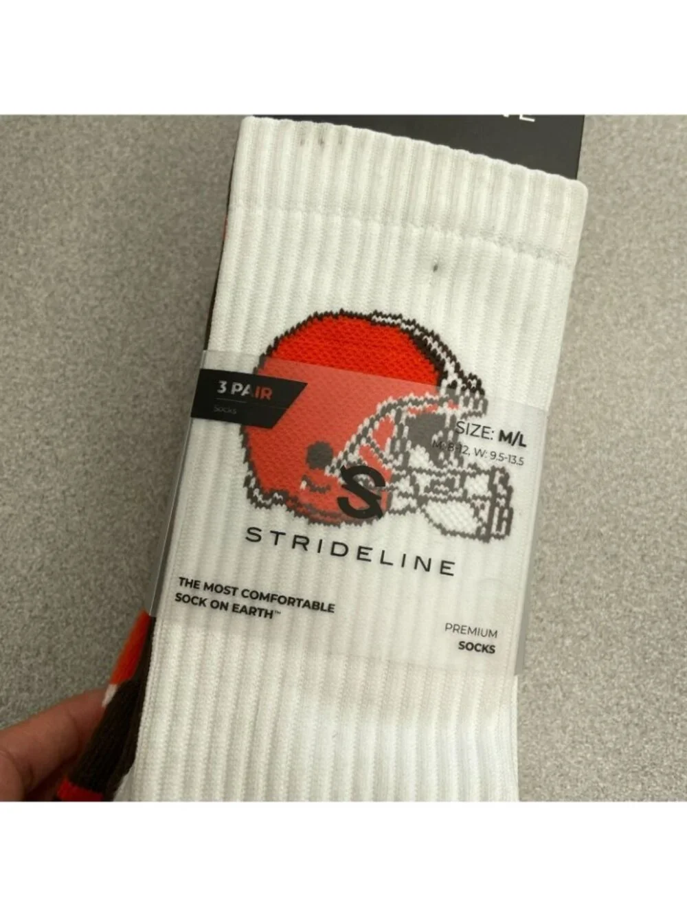 NWT Cleveland Browns Strideline Men's Premium Knit Crew Socks 3-Pack M/L J2119